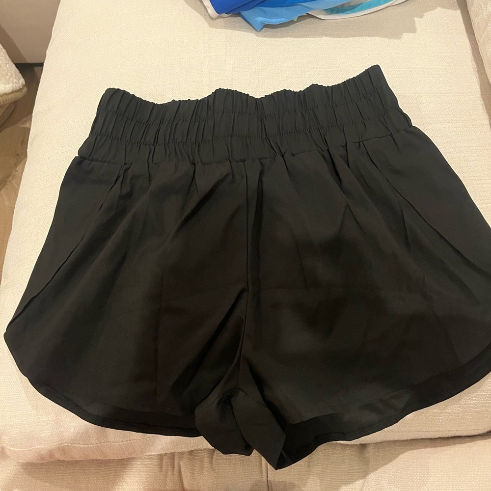 Athletic shorts